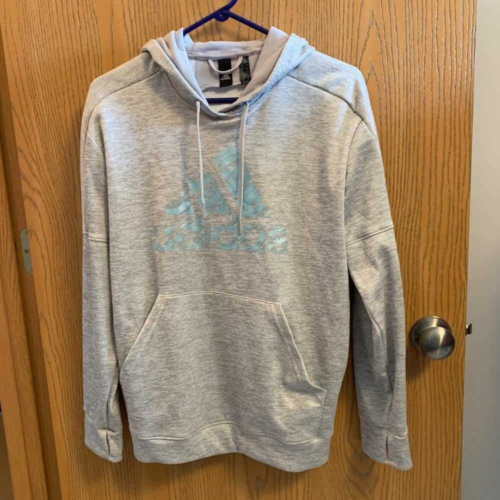 Adidas Sweatshirt